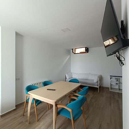 Estudio Cinco Personas Riglos Exteriör bild